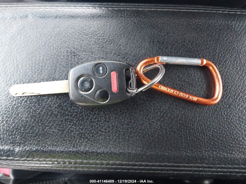 2006 HONDA ACCORD VIN: 1HGCM72666A015411