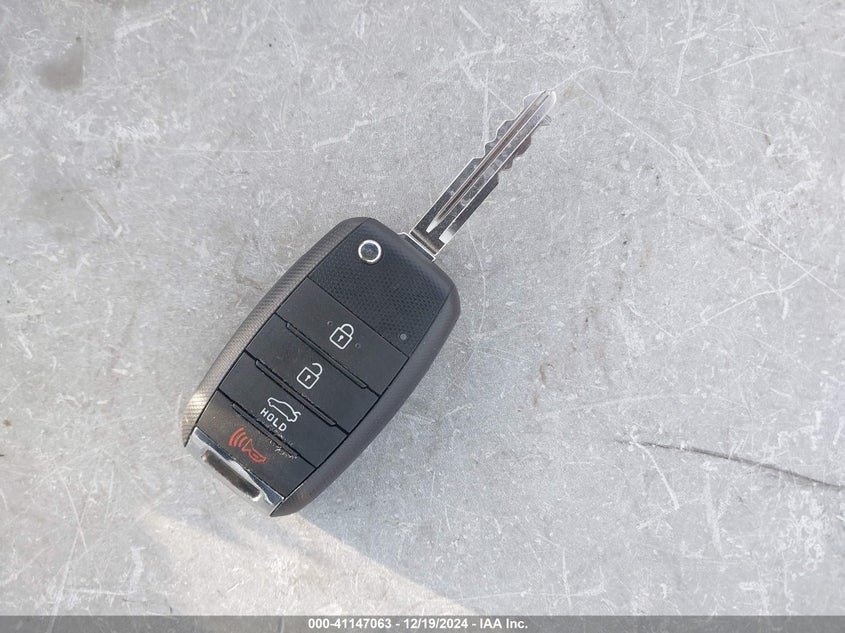 2018 KIA FORTE LX - KNAFK5A85J5772713