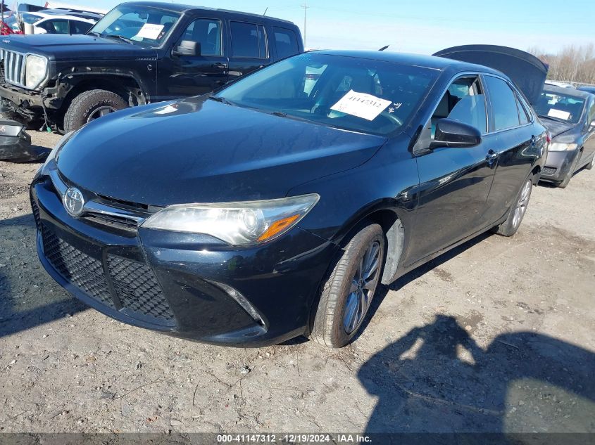 VIN 4T1BF1FK1FU490113 2015 Toyota Camry, SE no.2