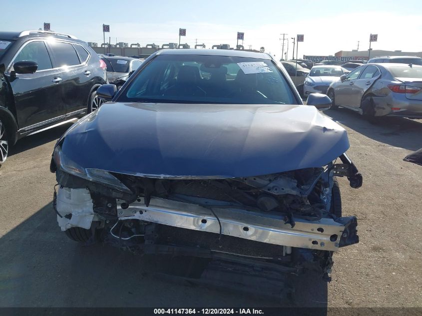 VIN 4T1B11HK8JU645146 2018 TOYOTA CAMRY no.12