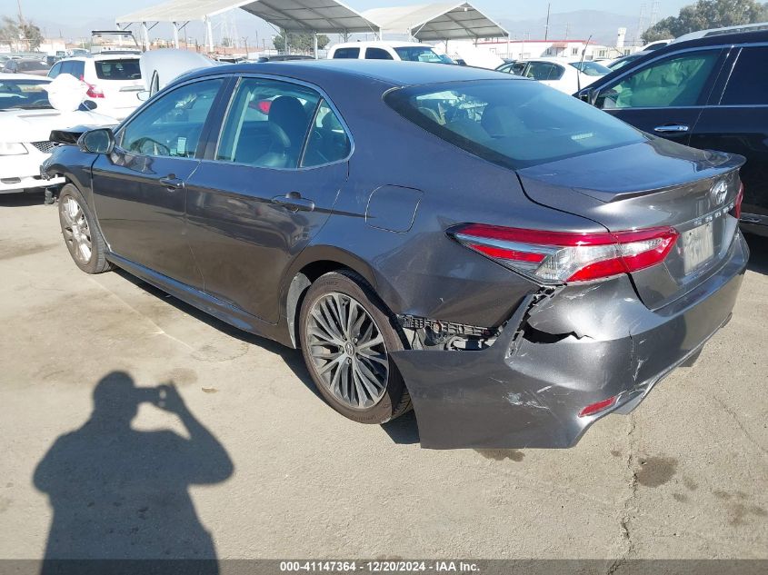 VIN 4T1B11HK8JU645146 2018 TOYOTA CAMRY no.3