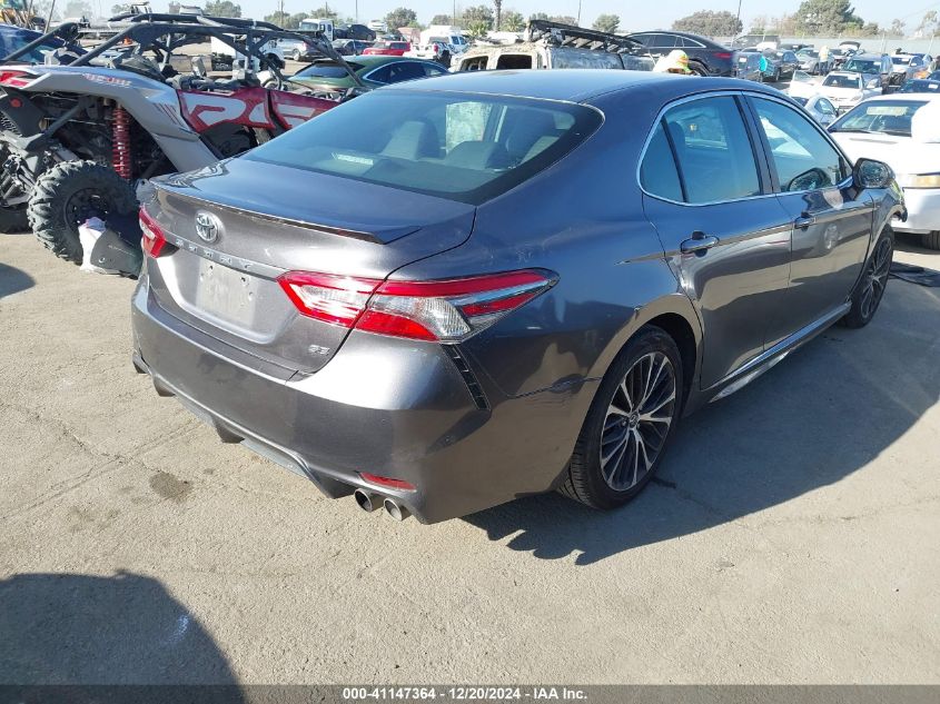 VIN 4T1B11HK8JU645146 2018 TOYOTA CAMRY no.4