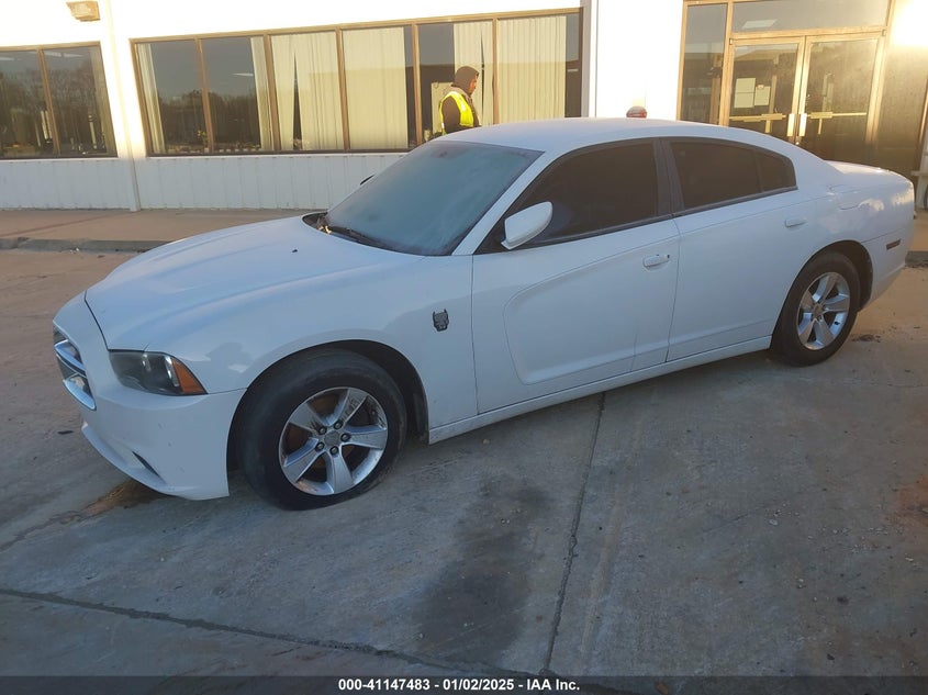 Vin: 2b3cl3cg0bh534257, lot: 41637708, dodge charger 20112
