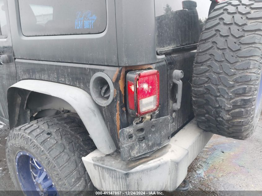 2016 Jeep Wrangler Unlimited Sport VIN: 1C4BJWDG9GL242245 Lot: 41147857