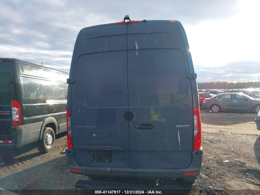 VIN WD4PF0CD7KP091487 2019 Mercedes-Benz Sprinter 2... no.16