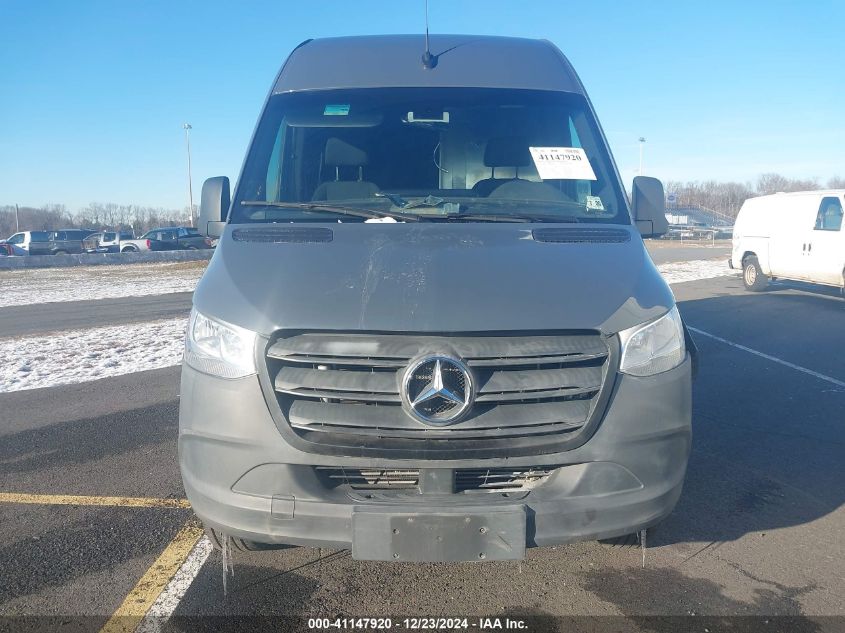 VIN WD4PF0CD1KP103259 2019 Mercedes-Benz Sprinter 2... no.12