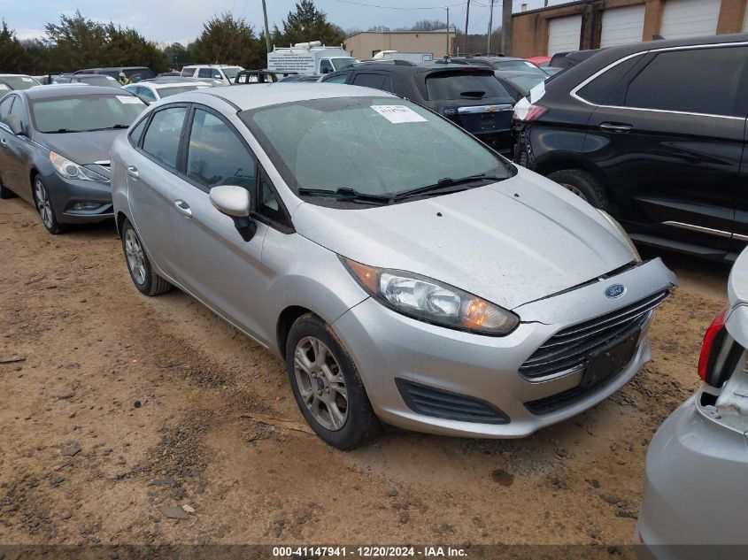 VIN 3FADP4BJ0FM141124 2015 FORD FIESTA no.1