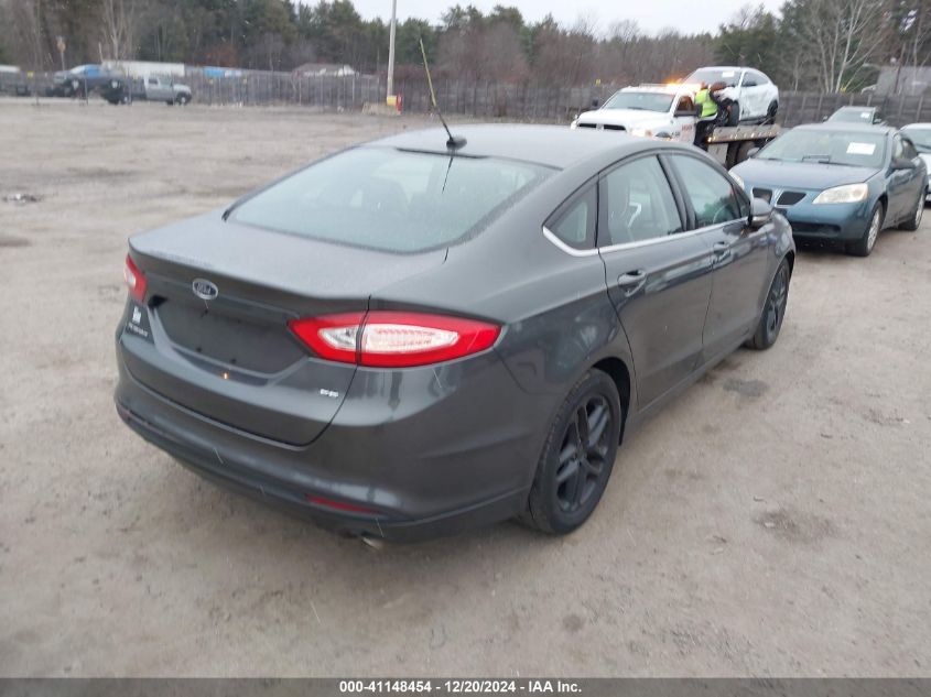 VIN 1FA6P0H74F5111627 2015 Ford Fusion, SE no.4