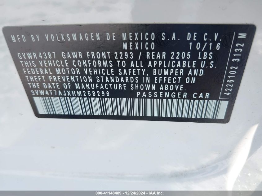 VIN 3VW4T7AJXHM258296 2017 Volkswagen Jetta, Gli no.9