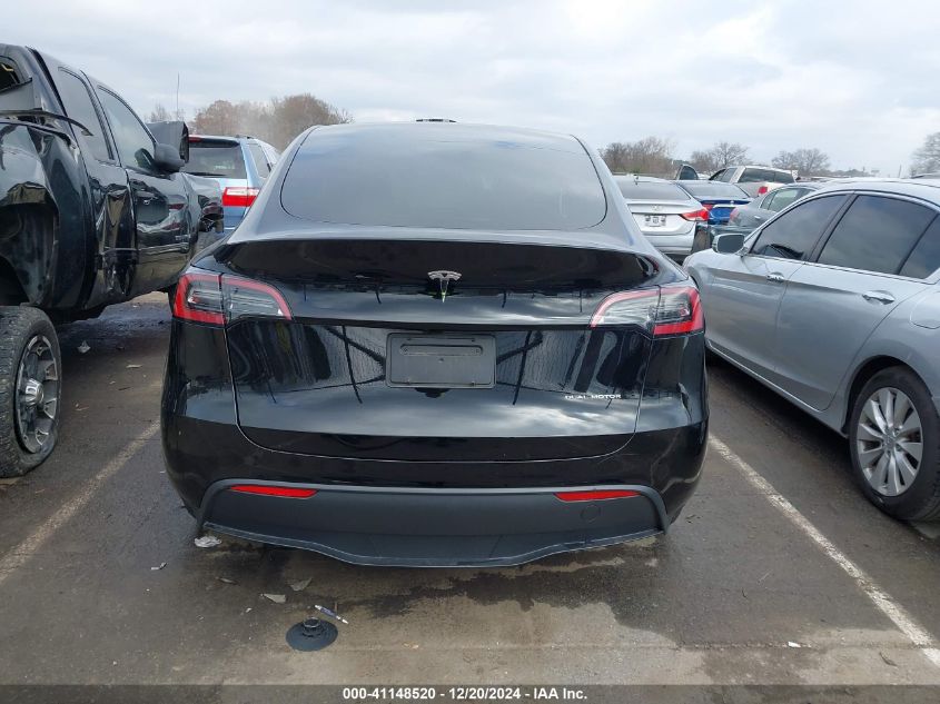 2023 Tesla Model Y Awd/Long Range Dual Motor All-Wheel Drive VIN: 7SAYGDEE0PA098842 Lot: 41148520