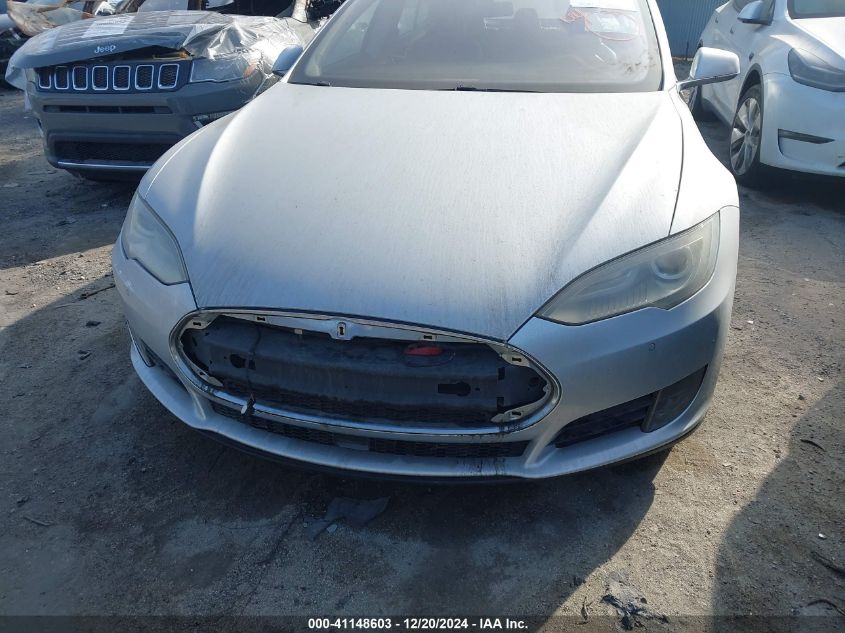 2015 Tesla Model S VIN: 5YJSA1S27FF086119 Lot: 41148603