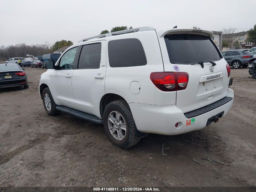 VIN 5TDBY5G10KS173577 2019 Toyota Sequoia, SR5 no.3