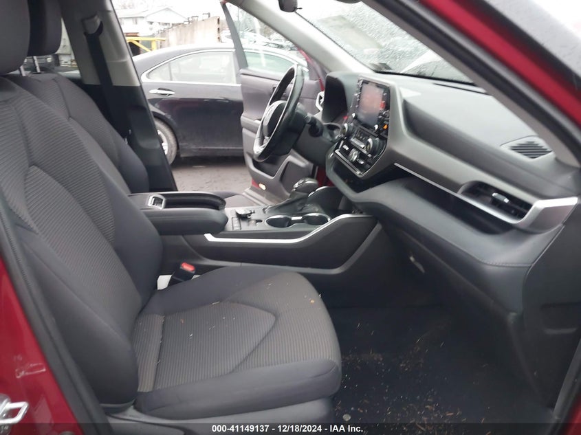 VIN 5TDBZRBHXMS537905 2021 TOYOTA HIGHLANDER LE
