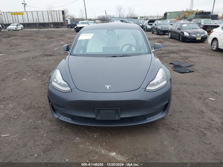 2019 Tesla Model 3 Long Range/Performance VIN: 5YJ3E1EB5KF533660 Lot: 41149255