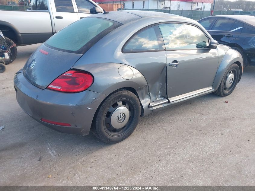 VIN 3VWJP7AT9DM689067 2013 Volkswagen Beetle, 2.5L no.4