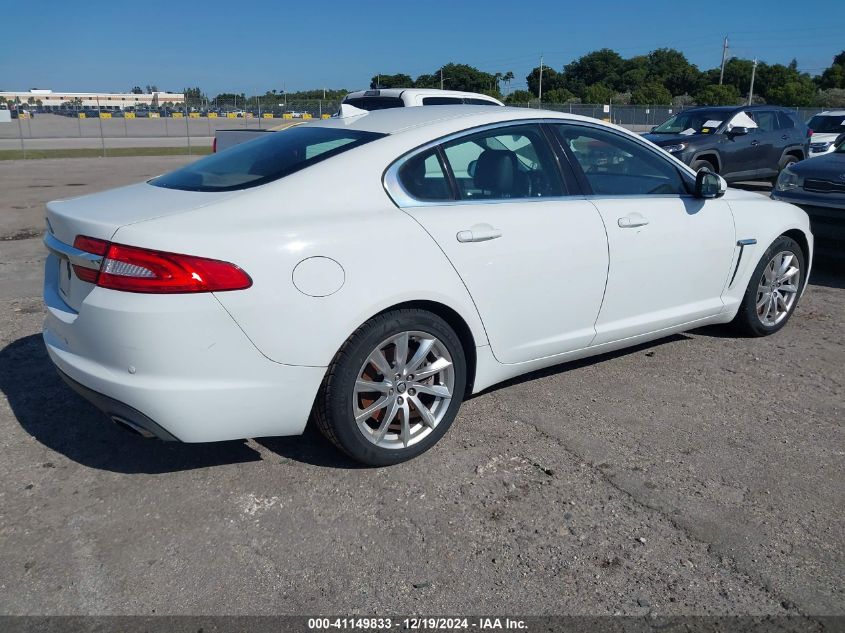 VIN SAJWA0ES4DPS69747 2013 JAGUAR XF no.4