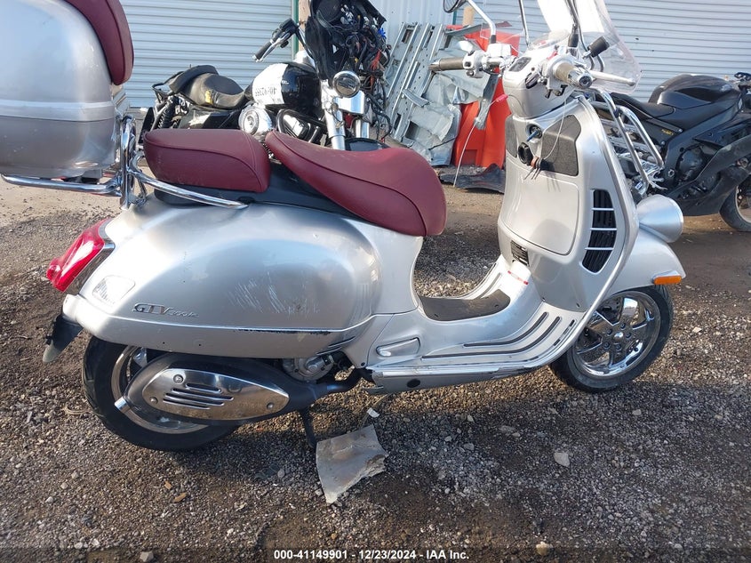 2016 VESPA GTS 300 SUPER ZAPM459L1G5300528