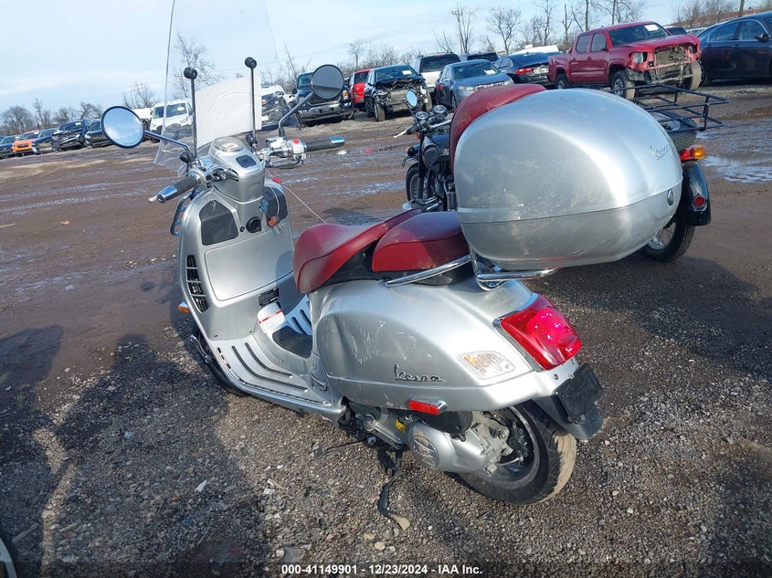 2016 VESPA GTS 300 SUPER ZAPM459L1G5300528