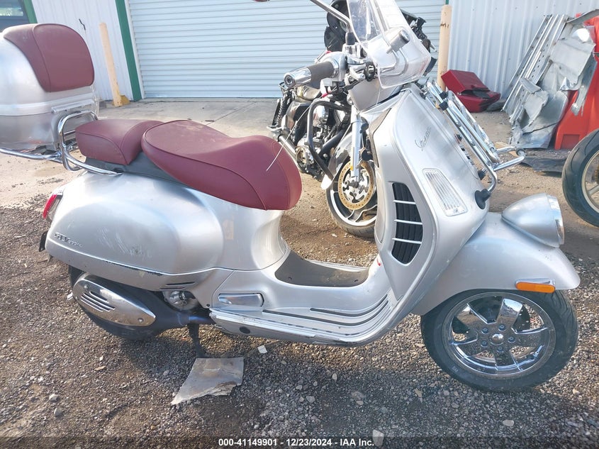 2016 VESPA GTS 300 SUPER ZAPM459L1G5300528