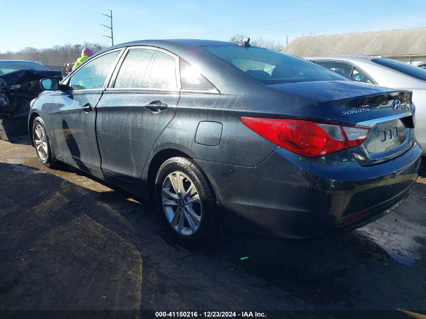 VIN 5NPEB4AC4DH752065 2013 Hyundai Sonata, Gls no.3