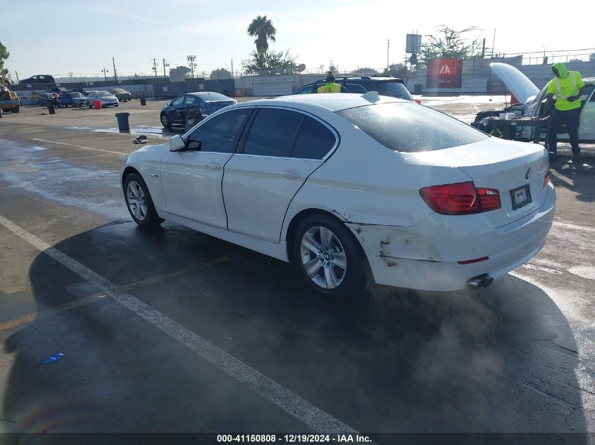 VIN WBAXG5C51DD228874 2013 BMW 5 Series, 528I no.3