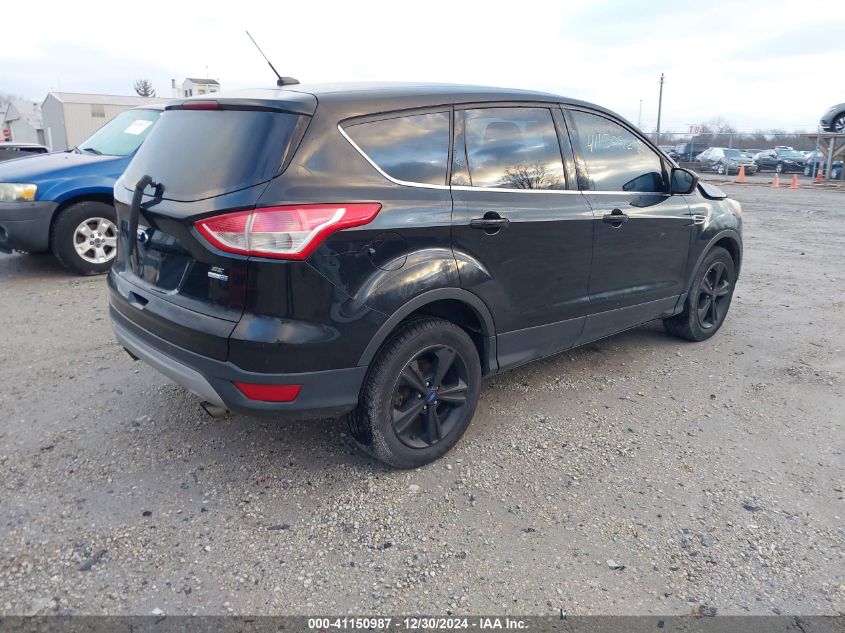 VIN 1FMCU9GX5DUD58343 2013 Ford Escape, SE no.4