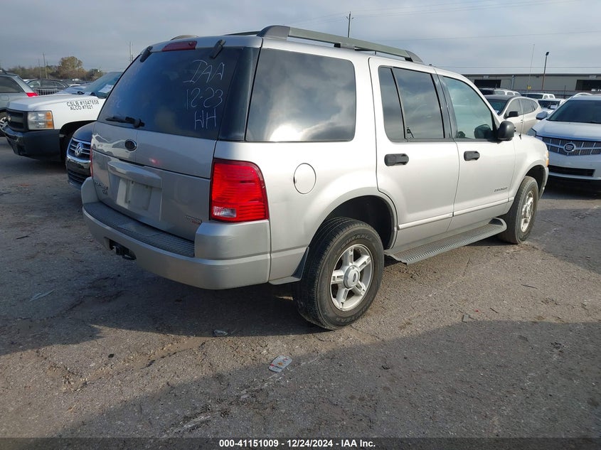 1FMZU73E55UB62634 2005 FORD EXPLORER photo no. 4