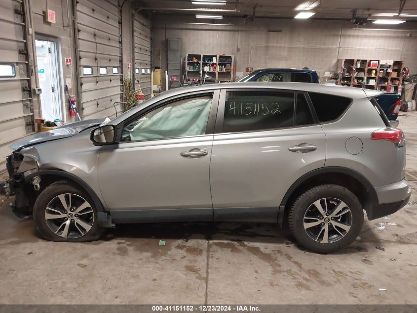 VIN 2T3RFREV8JW789736 2018 Toyota RAV4, Xle no.14