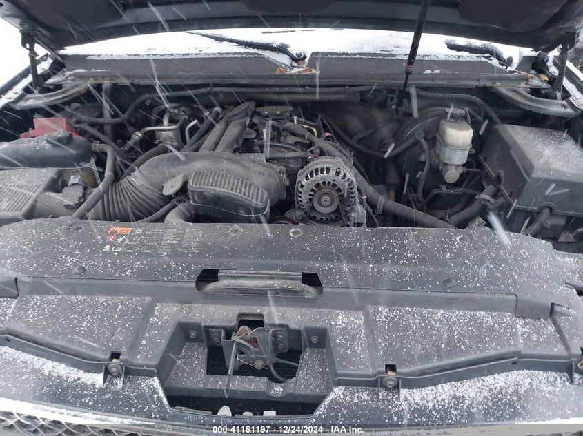 2013 CHEVROLET SUBURBAN VIN: 1GNSKJE71DR133731