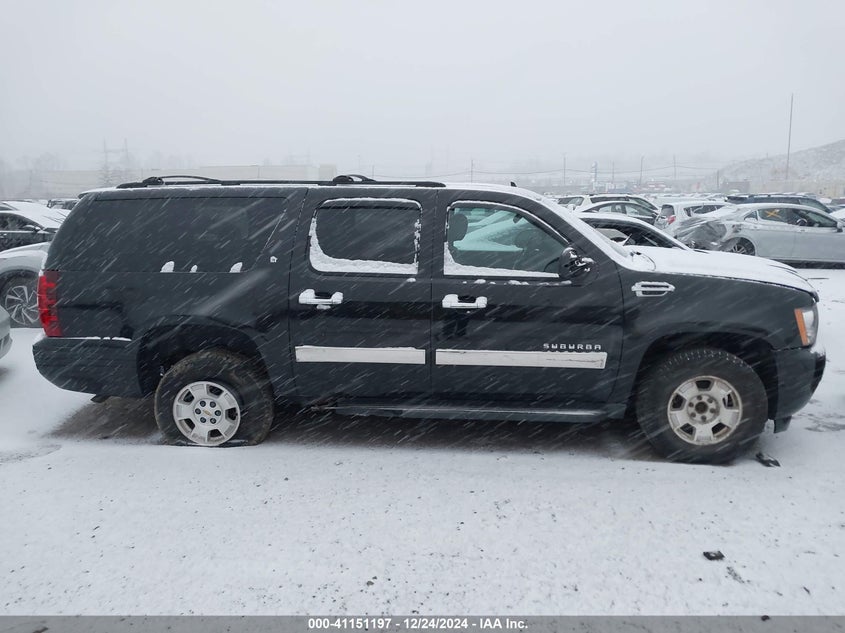 2013 CHEVROLET SUBURBAN VIN: 1GNSKJE71DR133731