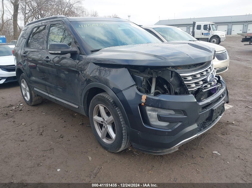 2017 Ford Explorer