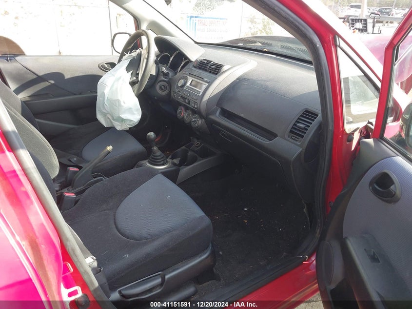 2008 HONDA FIT VIN: JHMGD37448S063954