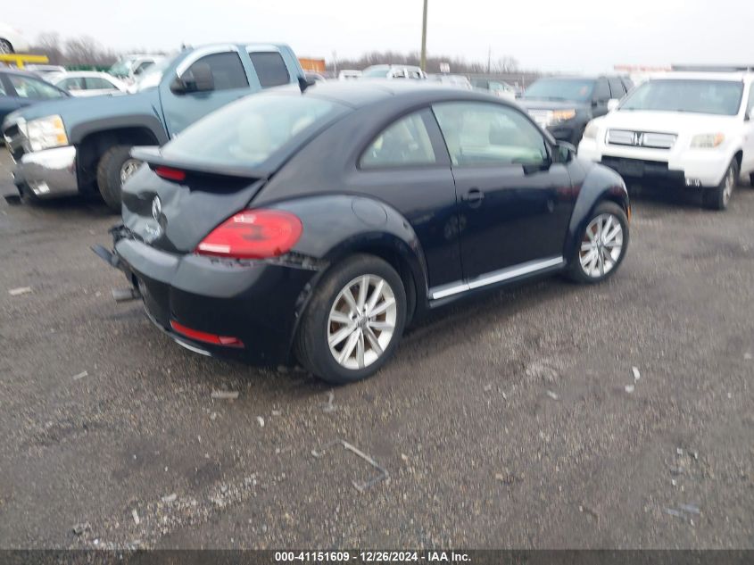 VIN 3VWJ17AT7HM628906 2017 VOLKSWAGEN BEETLE no.4