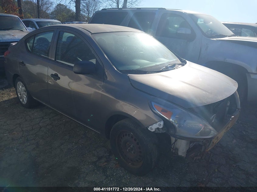 2015 Nissan Versa