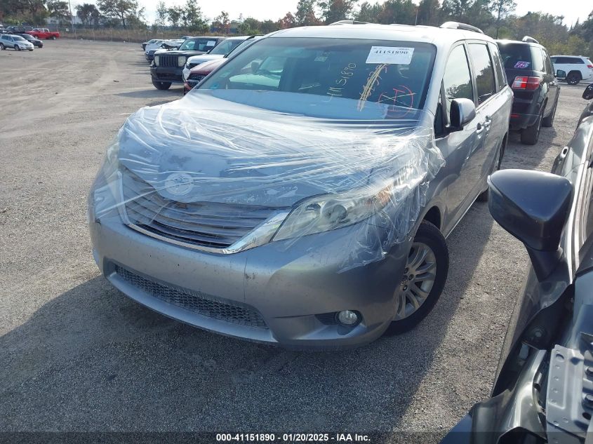 VIN 5TDYK3DCXFS538262 2015 TOYOTA SIENNA no.2