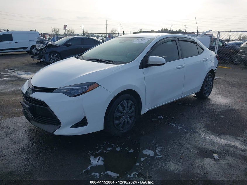 2018 TOYOTA COROLLA VIN: 5YFBURHE1JP752735