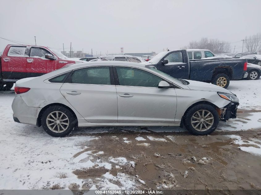 2019 Hyundai Sonata Se VIN: 5NPE24AF6KH796530 Lot: 41152045