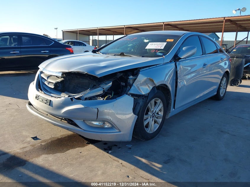 2013 HYUNDAI SONATA VIN: 5NPEB4AC4DH605731