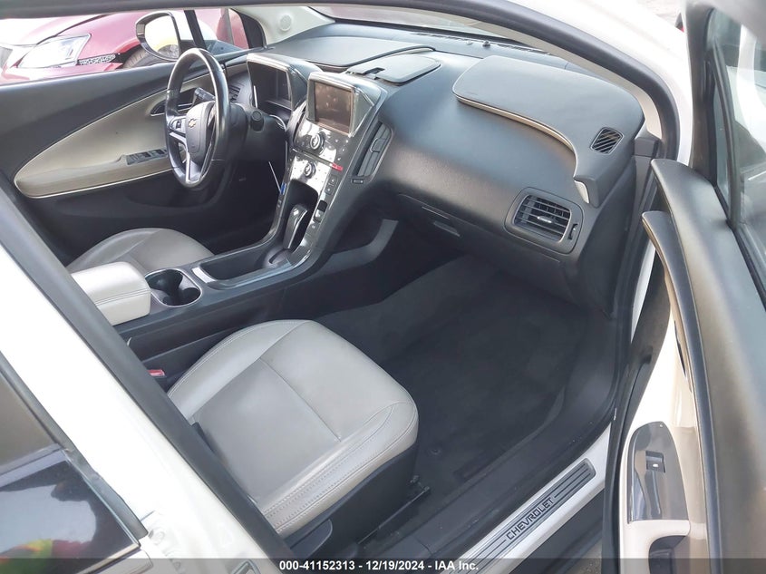 2011 CHEVROLET VOLT VIN: 1G1RD6E45BU100321