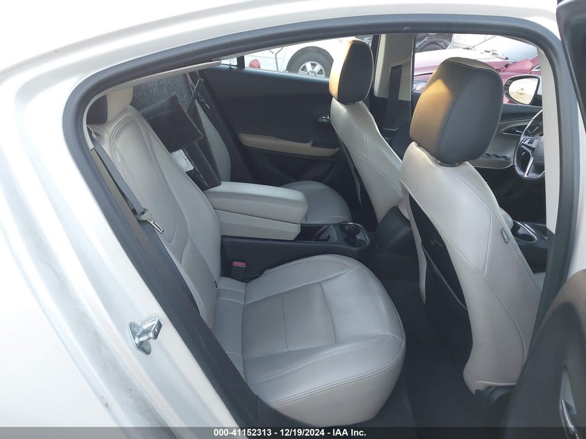 2011 CHEVROLET VOLT VIN: 1G1RD6E45BU100321