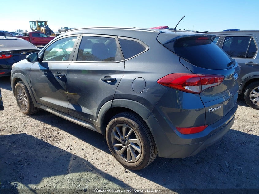 2017 HYUNDAI TUCSON VIN: KM8J33A42HU394048