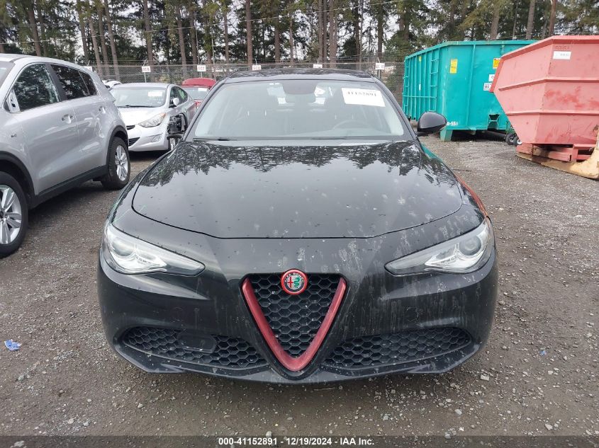 VIN ZARFAEDN2J7592512 2018 ALFA ROMEO GIULIA no.12