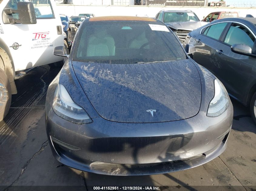 2018 Tesla Model 3 Long Range/Performance VIN: 5YJ3E1EB6JF188329 Lot: 41152951