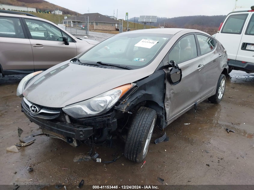 2012 HYUNDAI ELANTRA VIN: 5NPDH4AE5CH139365