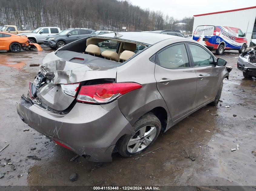 2012 HYUNDAI ELANTRA VIN: 5NPDH4AE5CH139365