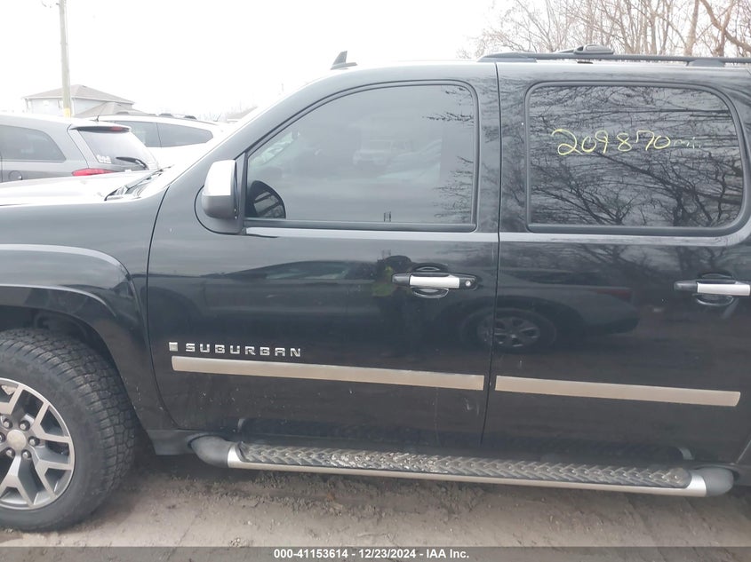 2008 CHEVROLET SUBURBAN 1500 VIN: 3GNFK16388G160010