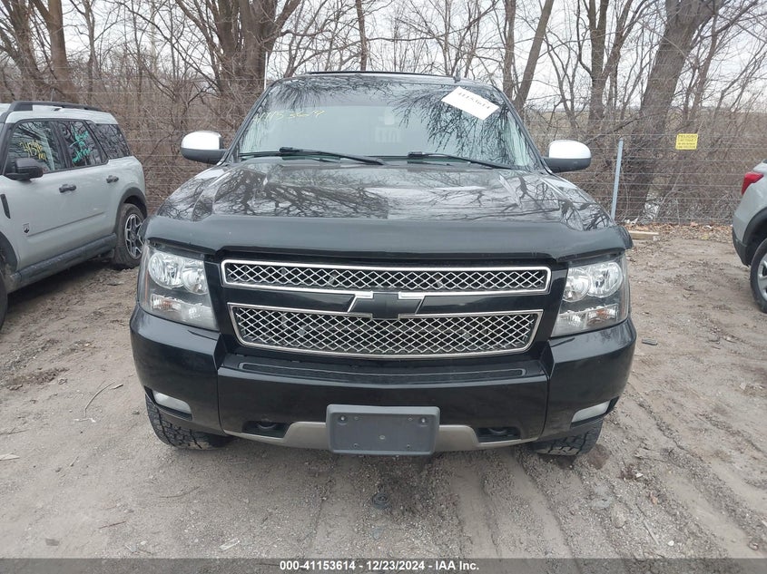 2008 CHEVROLET SUBURBAN 1500 VIN: 3GNFK16388G160010