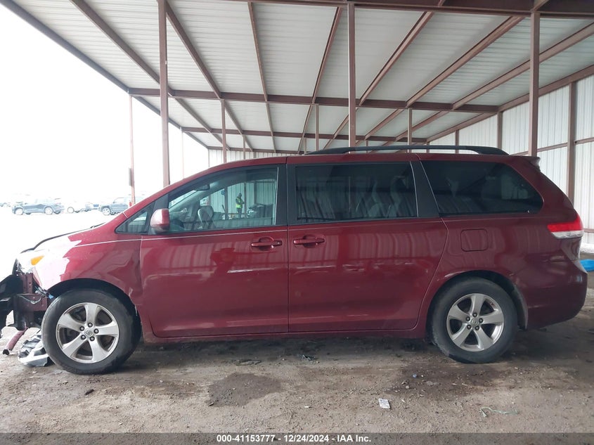 2014 TOYOTA SIENNA VIN: 5TDKK3DC4ES415948