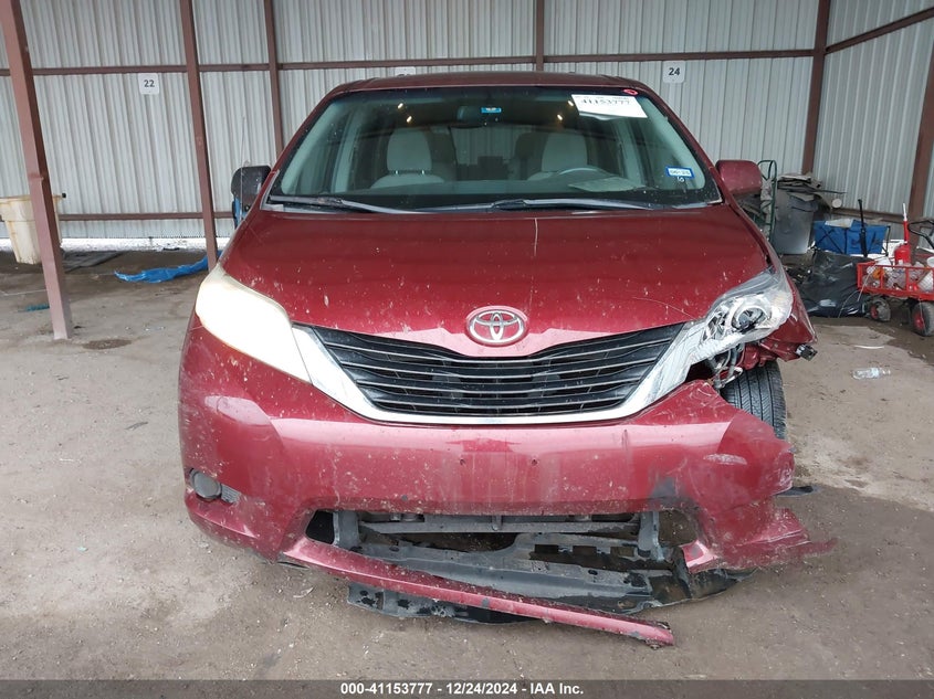 2014 TOYOTA SIENNA VIN: 5TDKK3DC4ES415948