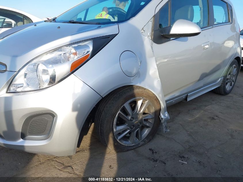 VIN KL8CK6S05GC586302 2016 CHEVROLET SPARK EV no.6